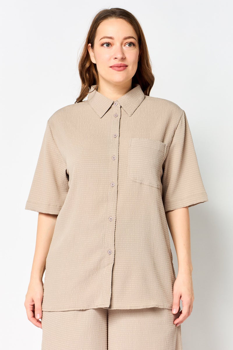 ANNE KLEIN Women 2 Pieces Pointed Collar Short Sleeve Textured Shirt And Palazzo Pants Set, Medium Grey - Image 4